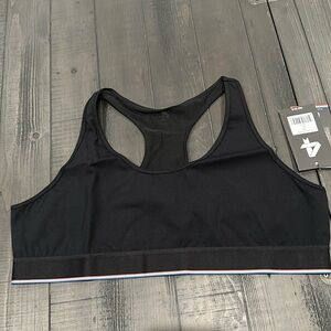 NWT Fourlaps circuit sports bra. Matching shorts in closet. Size large